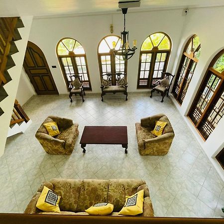 Villa Nine Канди Экстерьер фото