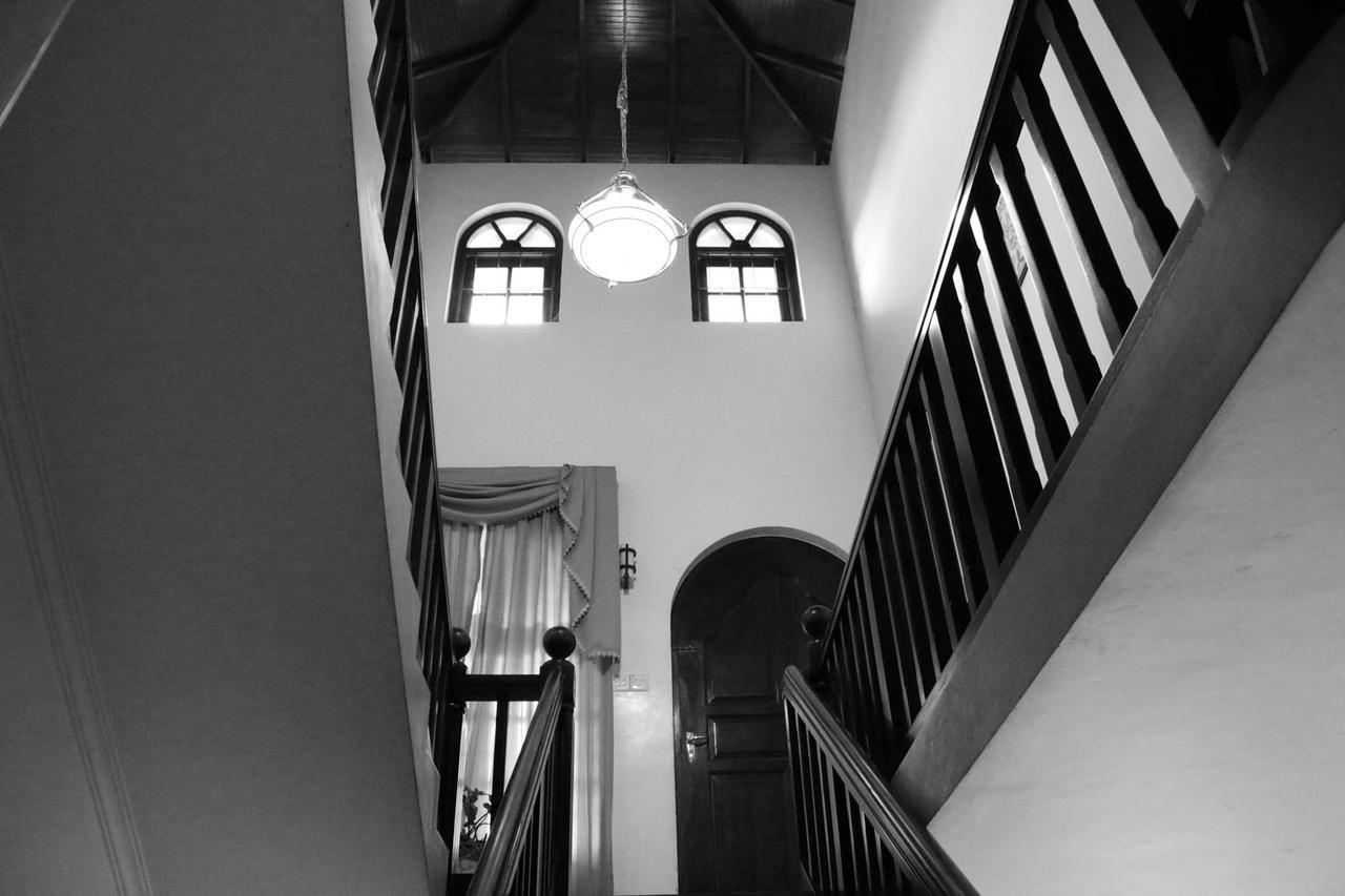 Villa Nine Канди Экстерьер фото